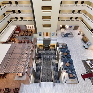 Hotel East By Ihg